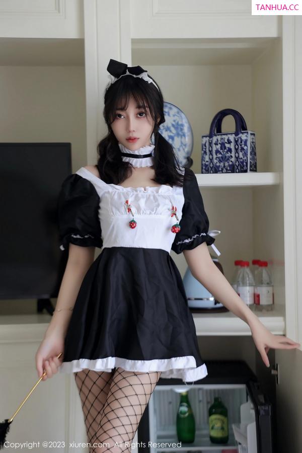 [XiuRen]高清写真图 2023.08.11 No.7217 玥儿玥er 女仆服美腿